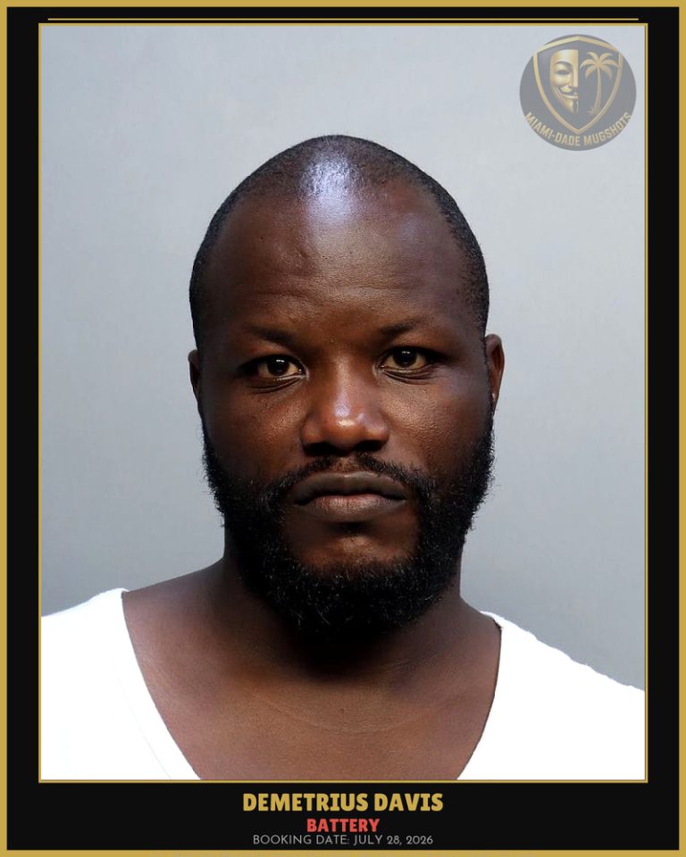 Davis Demetrius Andrew Arrested – BATTERY – Miami-Dade County (July 28, 2026)