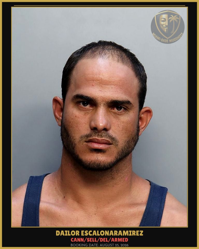 Escalonaramirez Dailor Roberto Arrested – CANN/SELL/DEL/ARMED – Miami-Dade County (August 25, 2026)