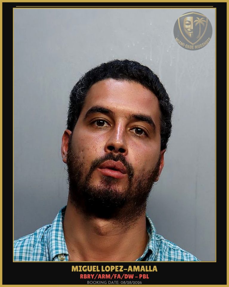 Lopez-Amalla Miguel Angel Arrested – RBRY/ARM/FA/DW – PBL – Miami-Dade County (Unknown)