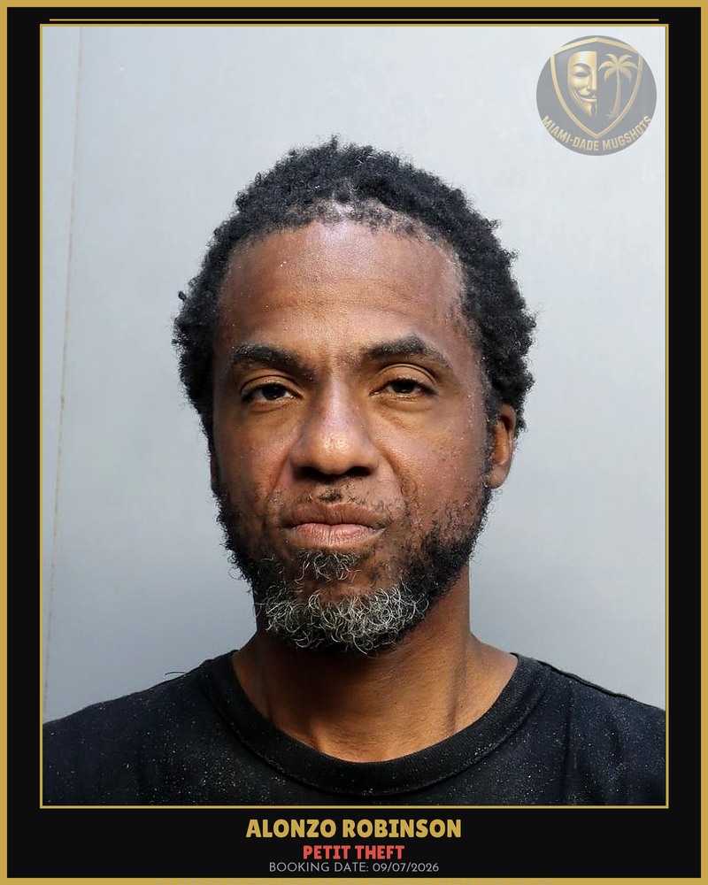 Robinson Alonzo Jermaine Arrested – Petit Theft – Miami-Dade County (Unknown)