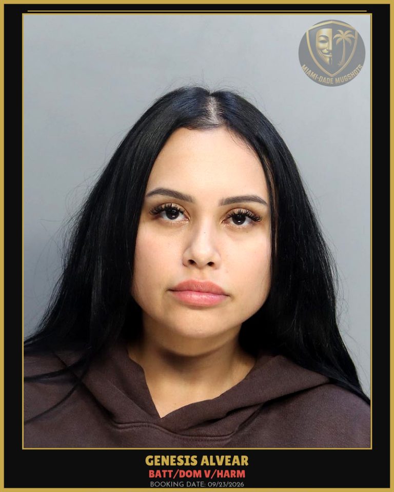 Alvear Genesis Andrea Arrested – BATT/DOM V/HARM – Miami-Dade County (Unknown)