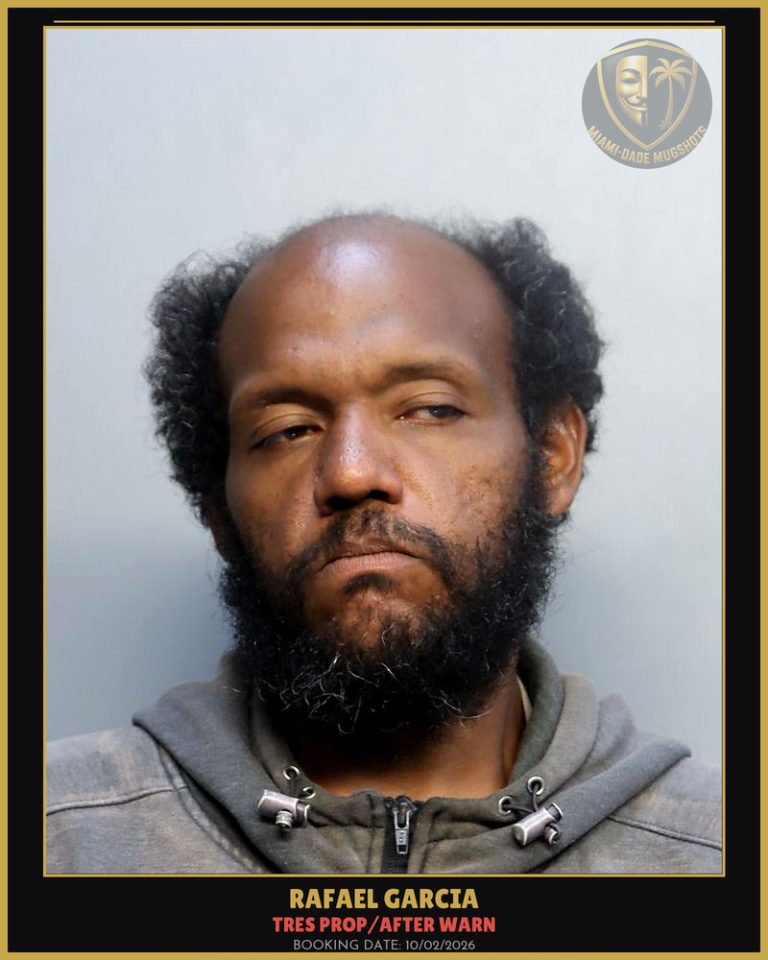 Garcia Rafael  Laura Arrested – TRES PROP/AFTER WARN – Miami-Dade County (Unknown)